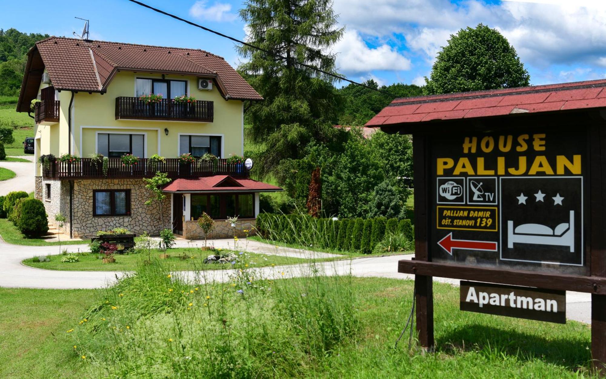 House Palijan Hotel Rakovica Buitenkant foto